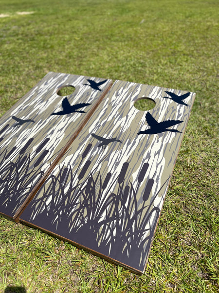 Bottomland Duck Hunting Cornhole Set With Bean Bags